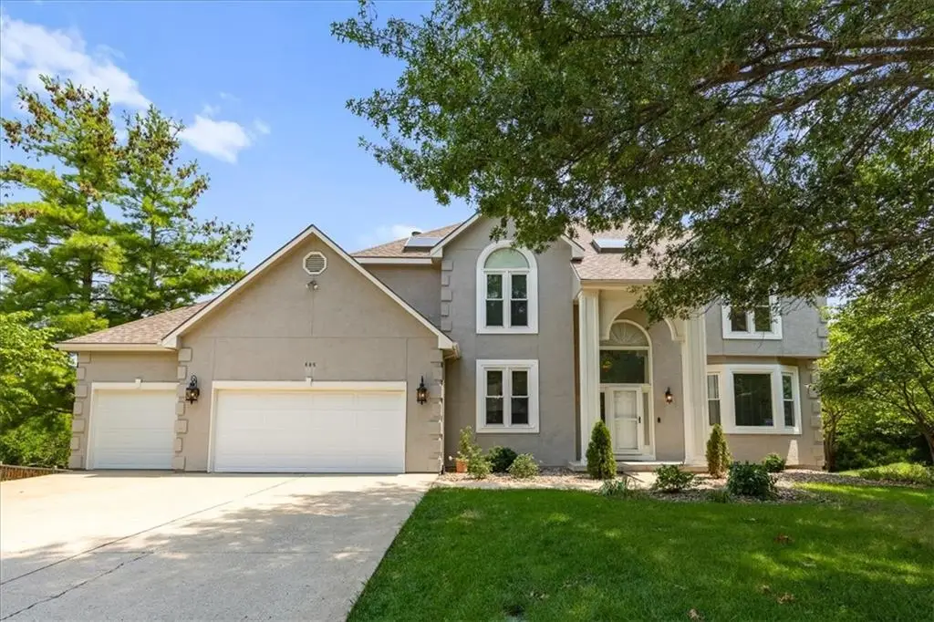605 Edgewood Drive, Lees Summit, MO 64081 - #1
