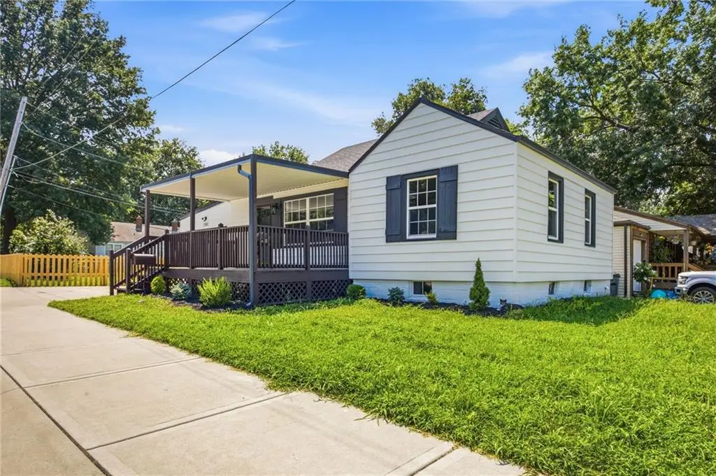 3301 S Ocheltree Street, Olathe, KS 66061 - #1