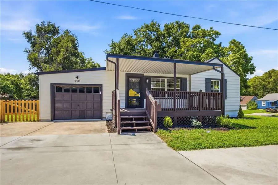 3301 S Ocheltree Street, Olathe, KS 66061 - #2