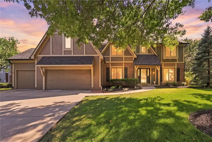 10427 W 126th Street, Overland Park, KS 66213 - #2