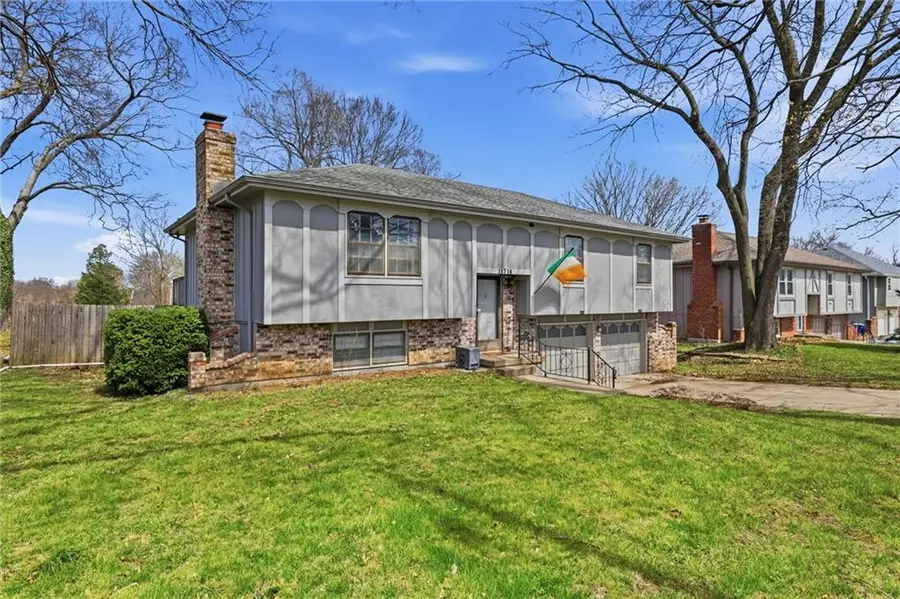 11714 W 61st Terrace, Shawnee, KS 66203 - #3