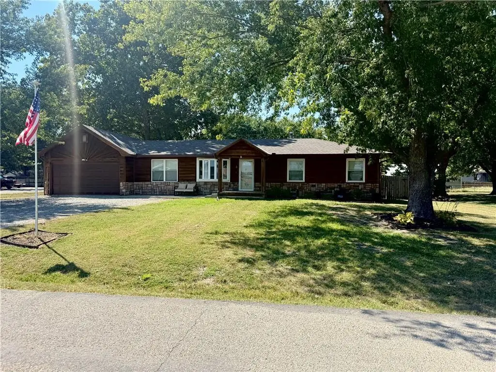 208 Willow Lane, Perry, KS 66073 - #1