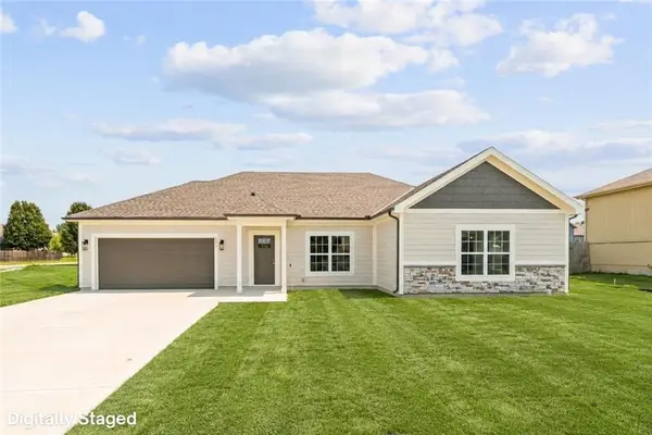 571 S Meadowbrook Street, Gardner, KS 66030