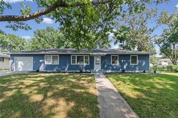 1308 N Cherry Street, Cameron, MO 64429