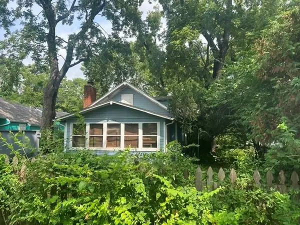 1315 S Osage Street, Independence, MO 64055