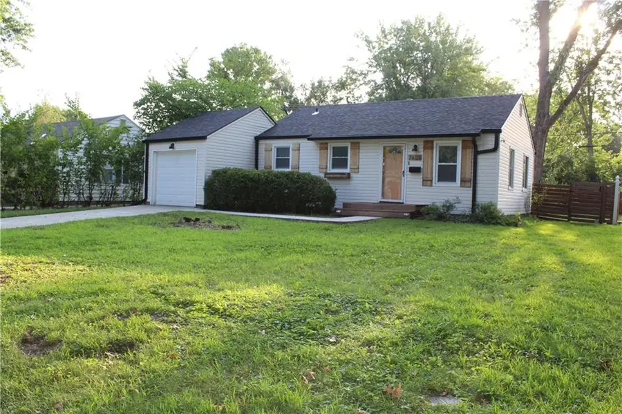 7609 Foster Street, Overland Park, KS 66204 - #2