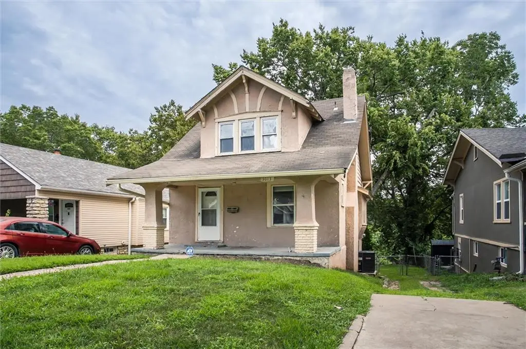 3013 Parkwood Boulevard, Kansas City, KS 66104 - #1