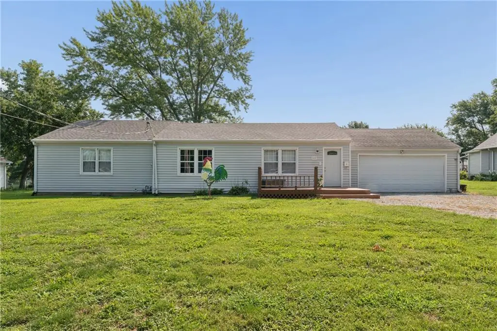 909 Daisy Street, Sweet Springs, MO 65351 - #1