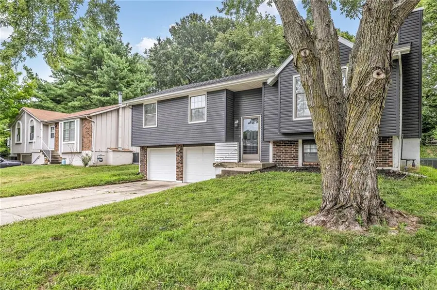1405 N Millburn Avenue, Independence, MO 64056 - #3