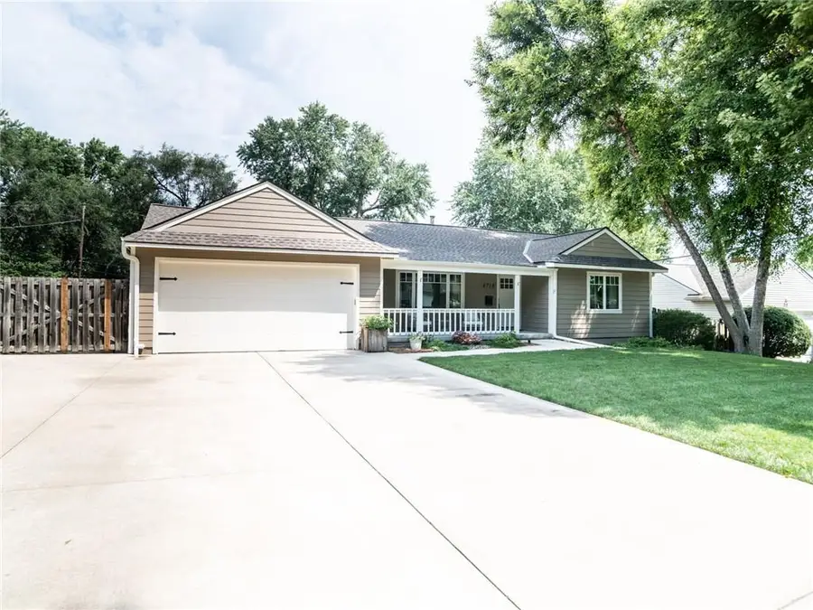 4716 W 61st Street, Mission, KS 66205 - #2