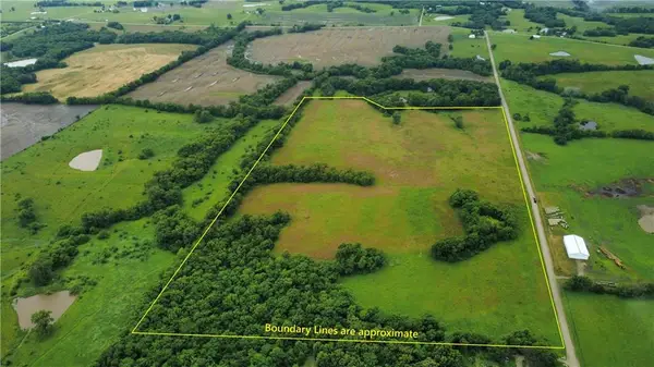 156 NE 30th Street, Trenton, MO 64683