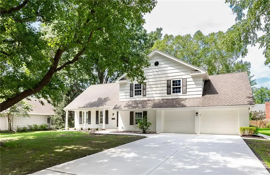 9308 Alhambra Street, Prairie Village, KS 66207 - #2