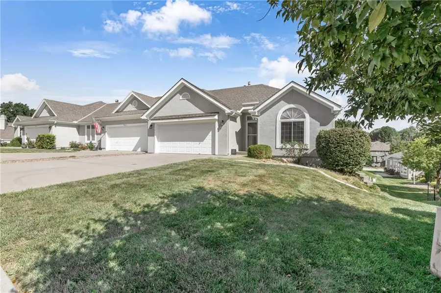 9613 N Locust Drive, Kansas City, MO 64155 - #2