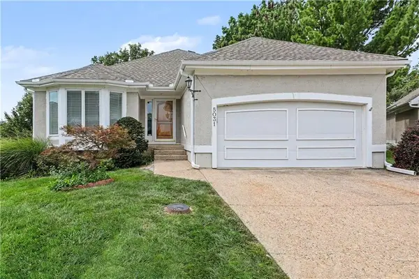 5031 W 120th Place, Overland Park, KS 66209