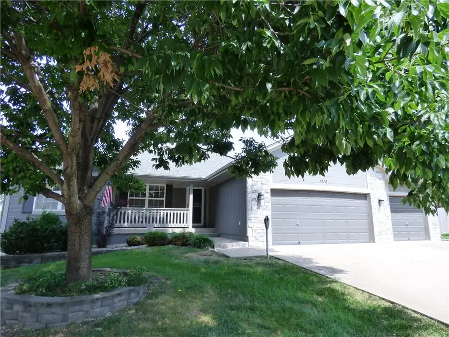 1716 Black Bear Court, Raymore, MO 64083 - #2