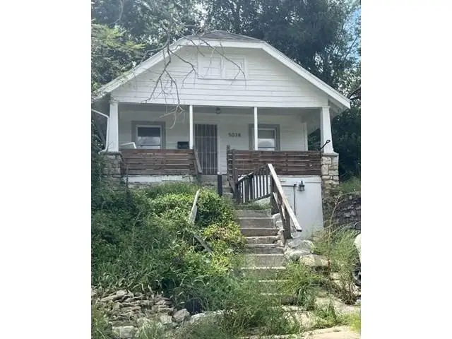 5038 Bellefontaine Avenue, Kansas City, MO 64130 - #1