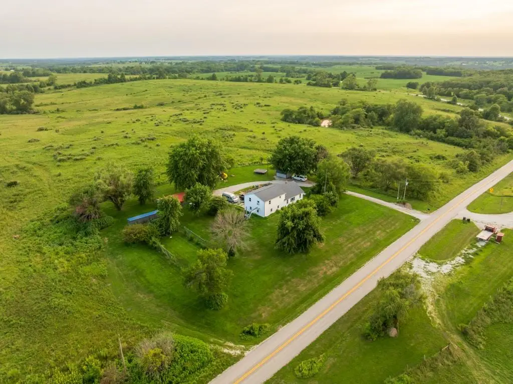 1033 Highway Nn Highway, Spickard, MO 64679 - #1