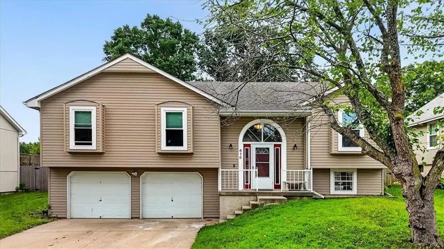 416 NE Fox Trail Drive, Blue Springs, MO 64015 - #2