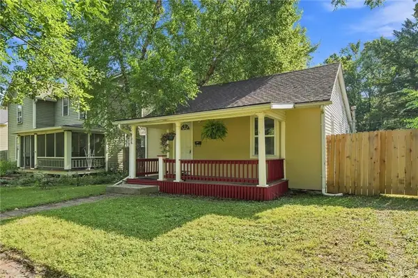 726 Alabama Street, Lawrence, KS 66044