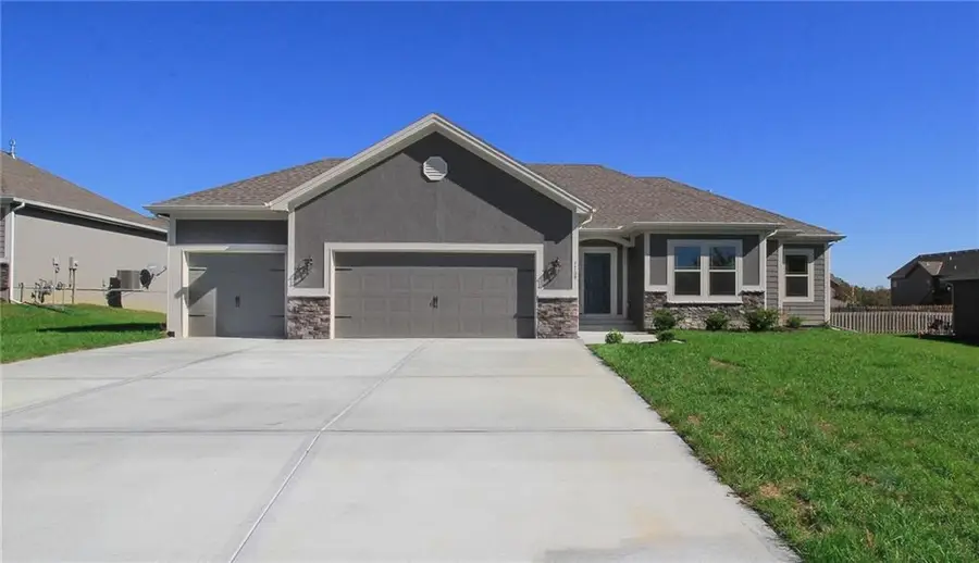 3316 NW 93rd Street, Kansas City, MO 64154 - #2
