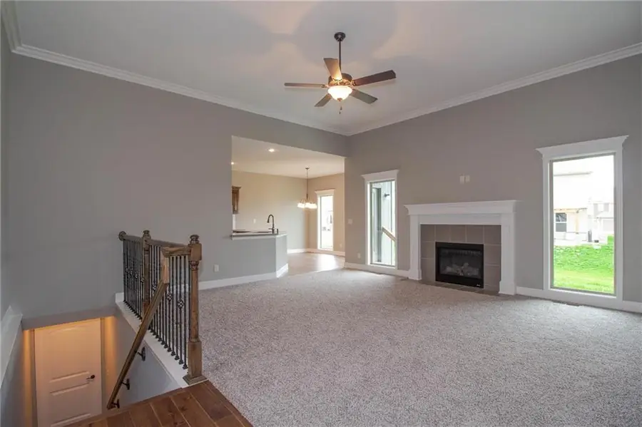 3316 NW 93rd Street, Kansas City, MO 64154 - #3