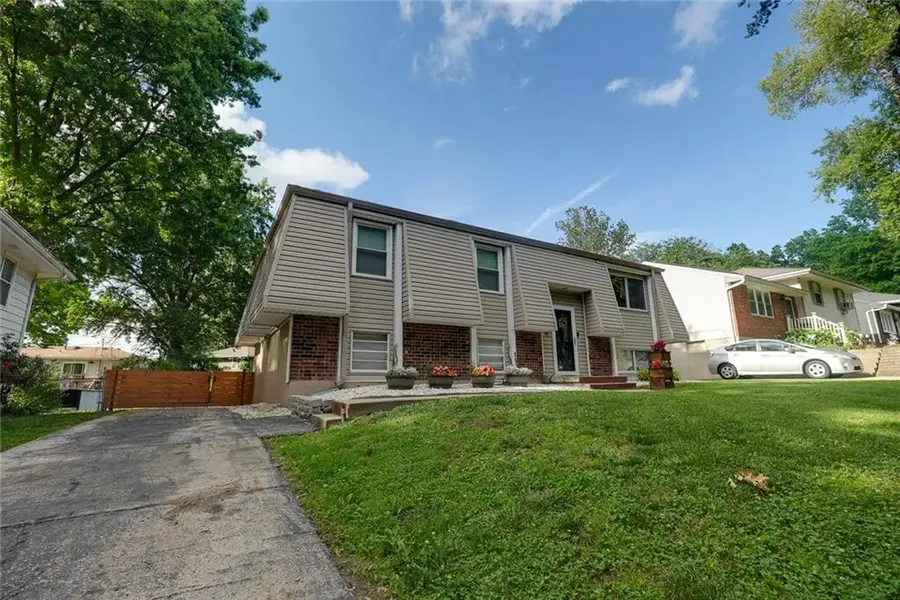 1616 NW 67th Terrace, Kansas City, MO 64118 - #2
