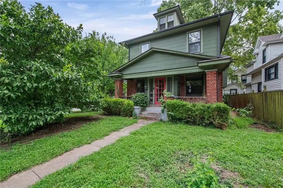 4111 Holly Street, Kansas City, MO 64111 - #2