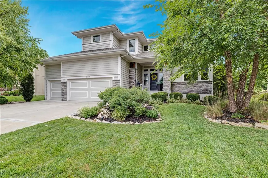 11510 W 157th Terrace, Overland Park, KS 66221 - #2