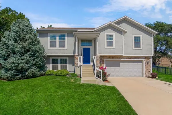 19588 W 107th Street, Olathe, KS 66061
