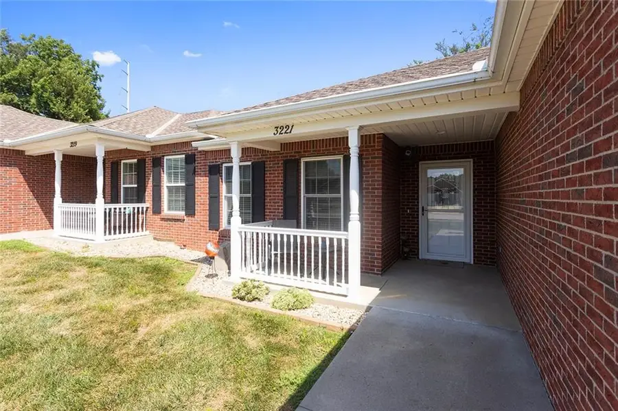 3221 Hickory Ridge Court, Saint Joseph, MO 64503 - #2