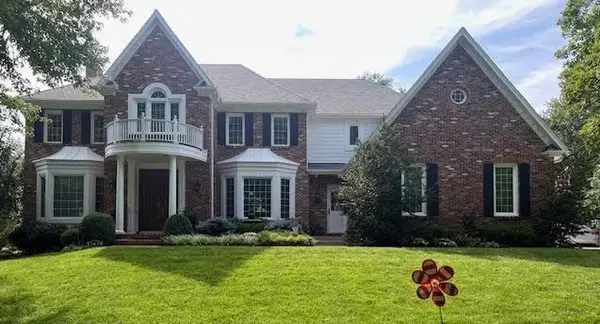 13020 Falmouth Street, Leawood, KS 66209