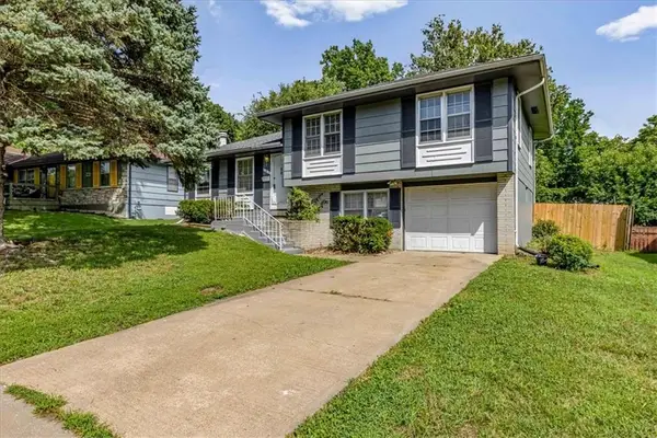 11815 S Beacon Avenue, Kansas City, MO 64134