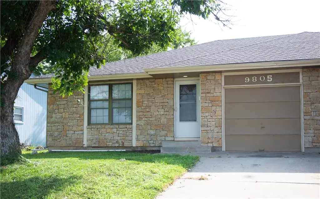 9805 View High Drive, Kansas City, MO 64134 - #1