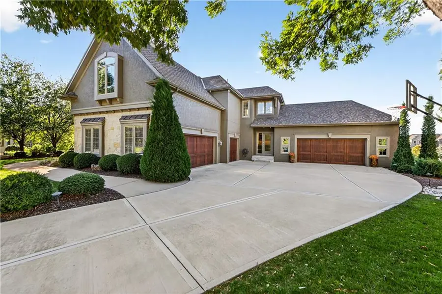 13816 Horton Drive, Overland Park, KS 66223 - #3