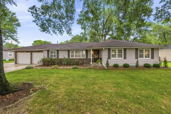 4020 W 96th Street, Overland Park, KS 66207