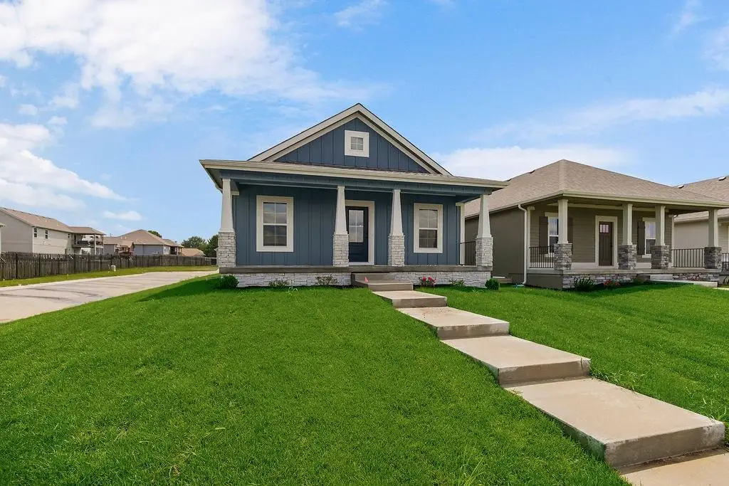 1600 Cottonwood Creek Avenue #9, Kearney, MO 64060 - #1