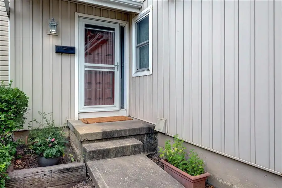 8588 W 108th Place, Overland Park, KS 66210 - #3