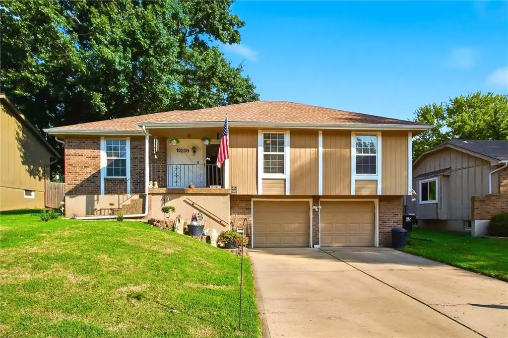 19208 E 14th Street N, Independence, MO 64056 - #1