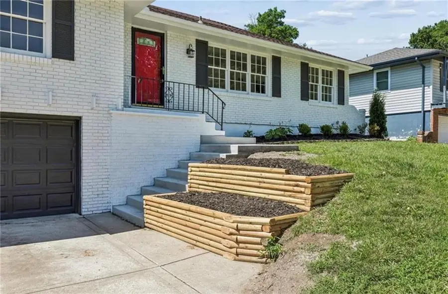 7509 E 100th Street, Kansas City, MO 64134 - #3