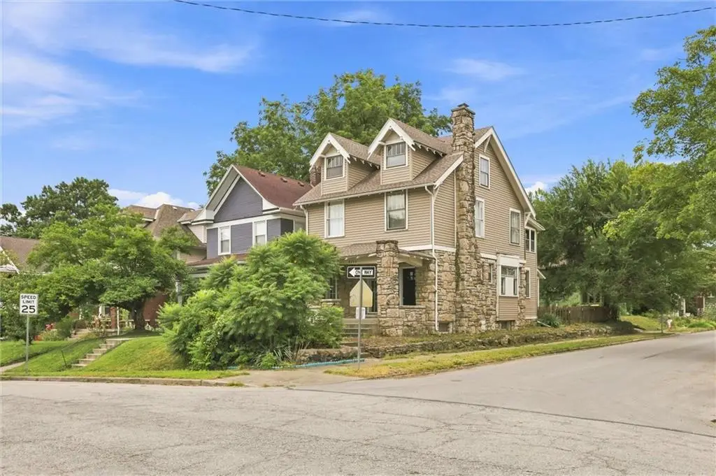 4200 Mercier Street, Kansas City, MO 64111 - #1