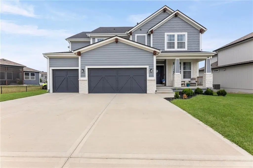 5837 Belmont Drive, Shawnee, KS 66226 - #1