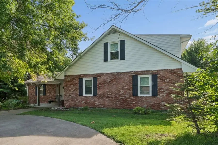 1411 Northfield Park Boulevard, Warrensburg, MO 64093 - #3