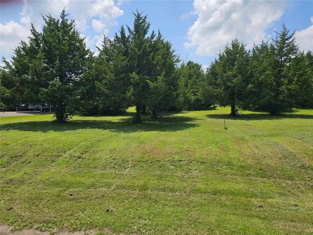 Lot 140 150 Choctaw Lane, McLouth, KS 66054 - #1