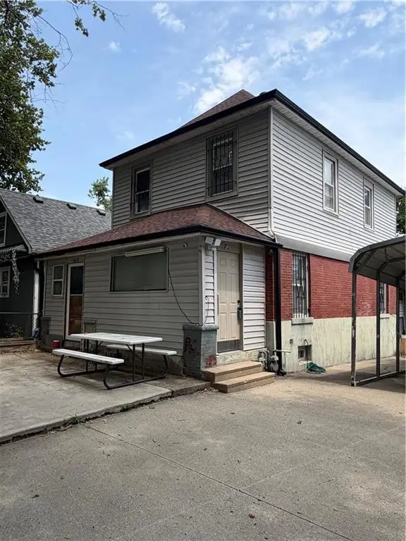617 Cypress Avenue, Kansas City, MO 64124