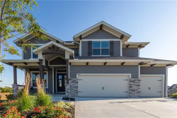 17487 W 163rd Place, Olathe, KS 66062