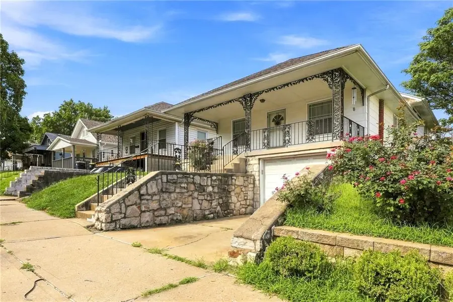 1222 Hardesty Avenue, Kansas City, MO 64127 - #2