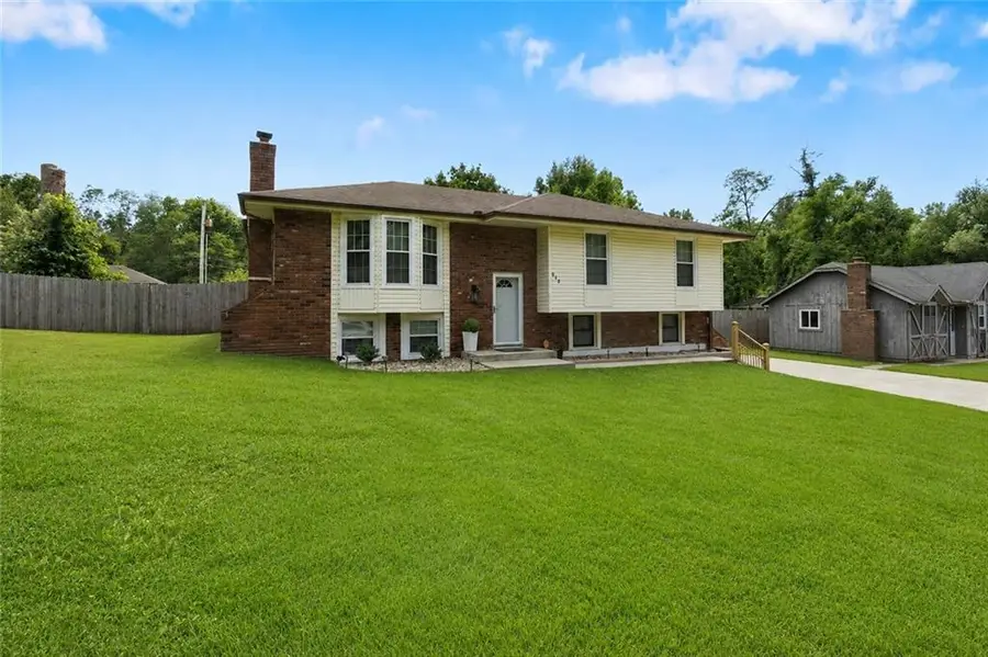615 NE 113th Street, Kansas City, MO 64155 - #3
