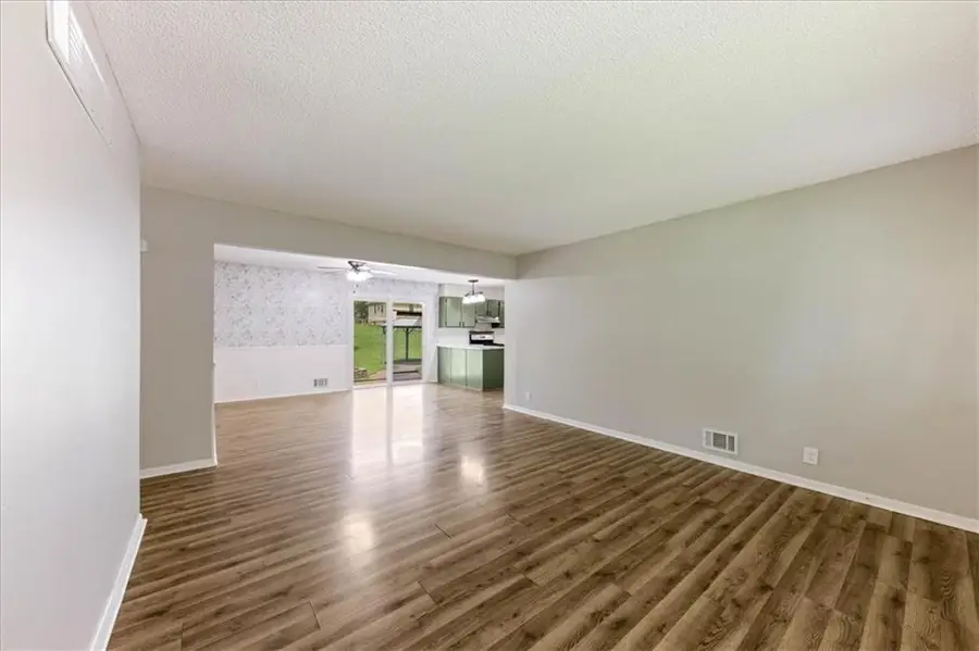 804 N Ute Street, Independence, MO 64056 - #3