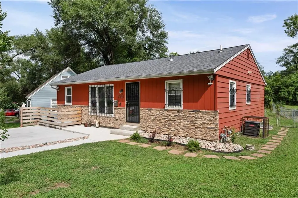 7101 Monroe Avenue, Kansas City, MO 64132 - #1