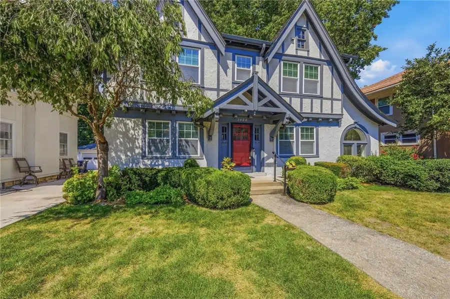 1020 W 71st Terrace, Kansas City, MO 64114 - #3